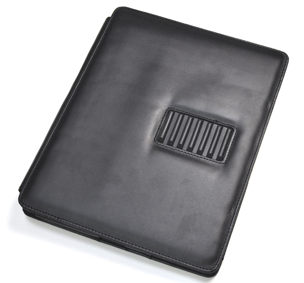 iPad��p�X�^���h�t�����U�[�P�[�X