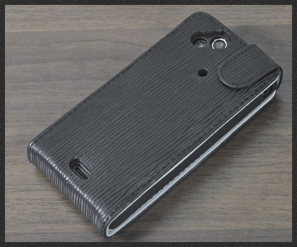 Xperia arc�p�@���U�[�f�U�C���P�[�X�|�[�`