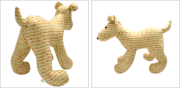 お花柄　犬のぬいぐるみ