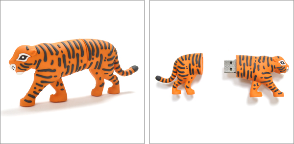 トラタイプUSBメモリ