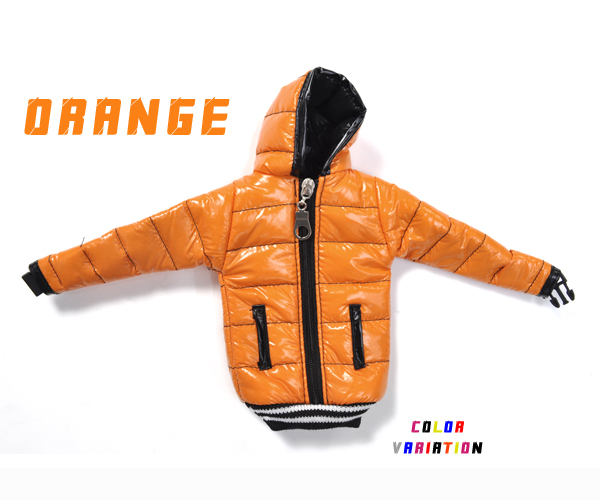 ダウンジャケットポーチ