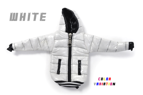 ダウンジャケットポーチ