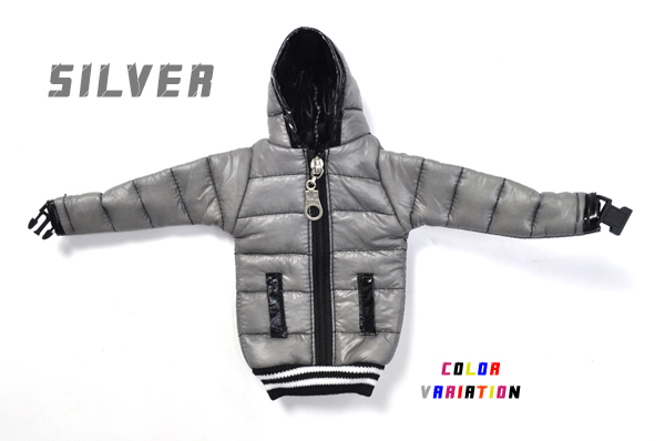 ダウンジャケットポーチ