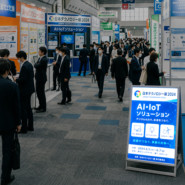 展示会でLEDライティングパネルを活用しているイメージ